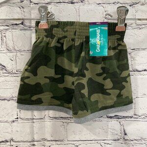New with tags Boys Garanimals camo shorts Size 12 M